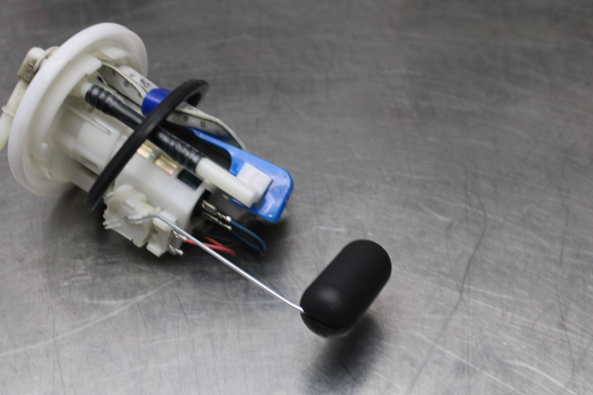 17-18 YAMAHA YZF R3 FUEL PUMP GAS PETROL SENDER UNIT BB813