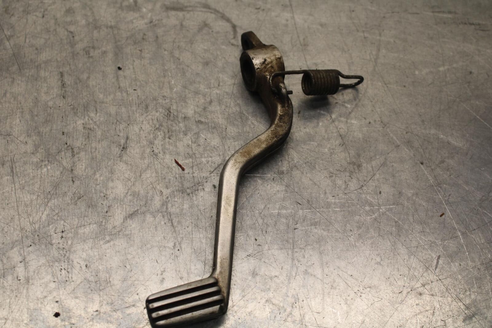 1985 Kawasaki Ninja 900R ZX900A RIGHT REARSET BRAKE FOOT PEDAL BB84