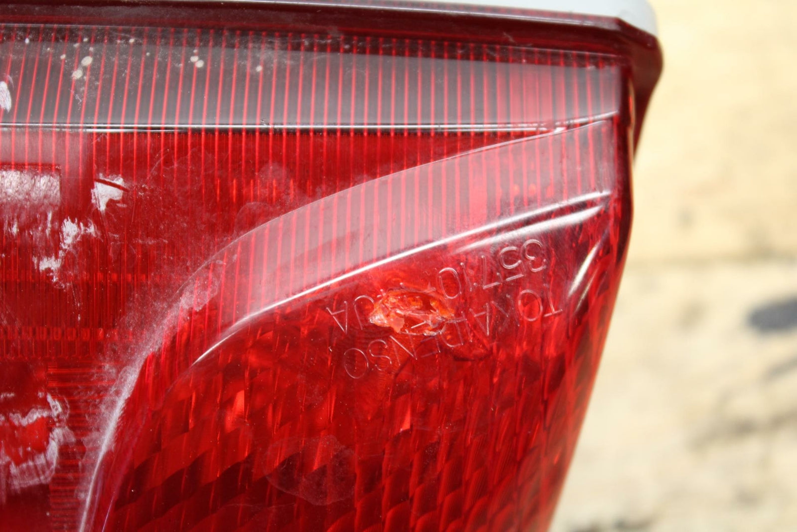 11-21 SUZUKI GSXR750 REAR TAIL TAILLIGHT BACK BRAKE LIGHT BB320