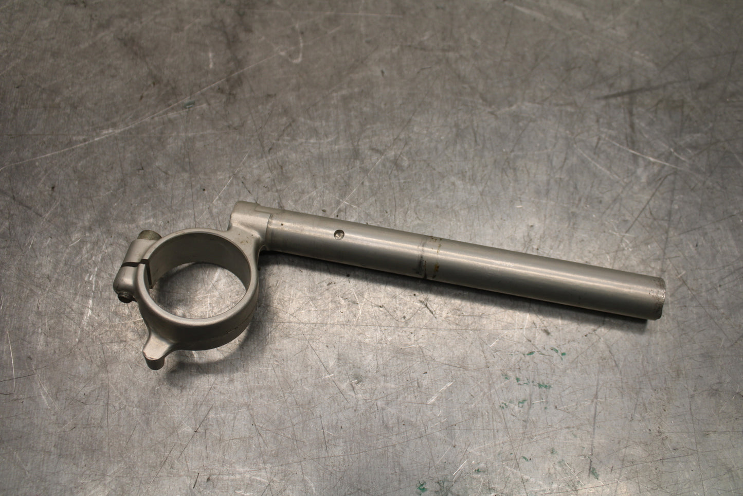 08-10 SUZUKI GSXR 600 LEFT CLIP ON HANDLEBAR  BB721