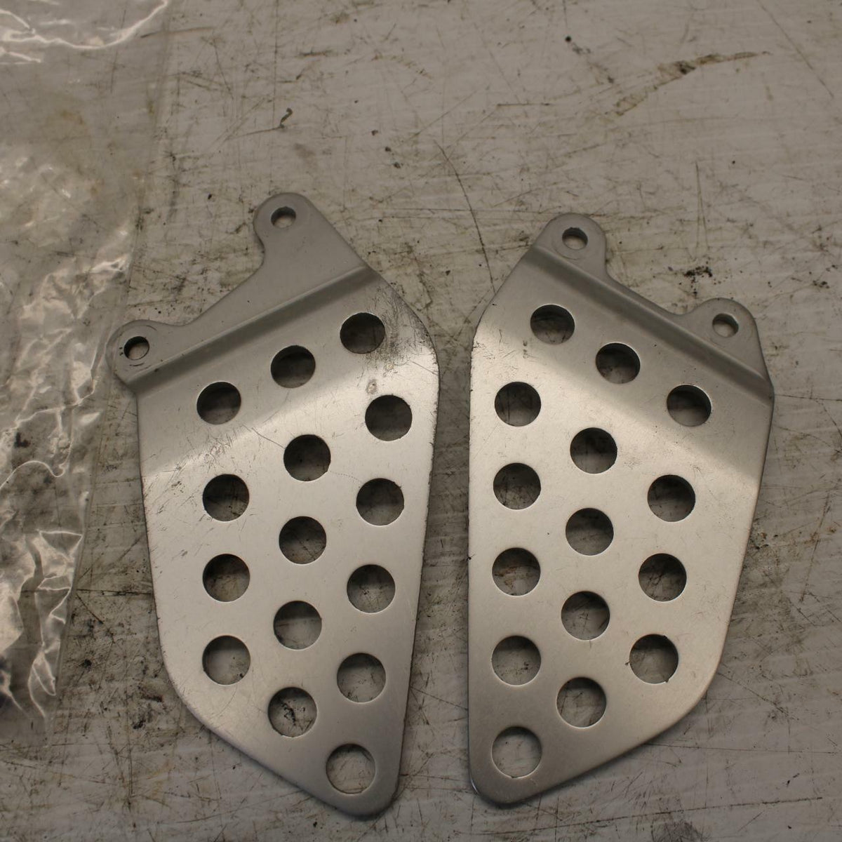 00-01 HONDA CBR929RR REARSET REAR SET HEEL GUARD COVER  BB265