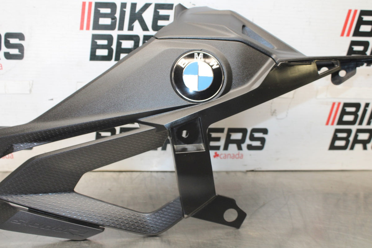 17-20 BMW S1000R RIGHT MID UPPER SIDE FAIRING COWL PLASTIC BB909