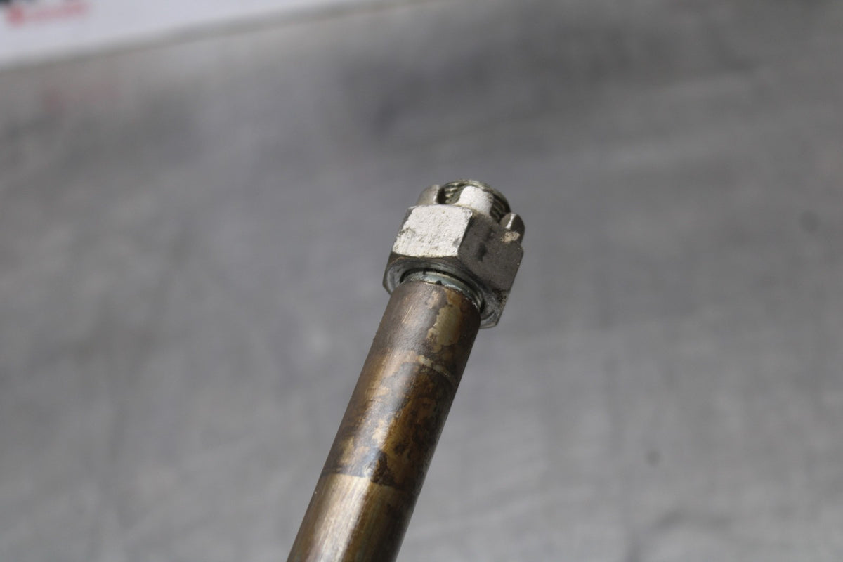 08 KAWASAKI VULCAN 1600 VN1600D NOMAD REAR AXLE WHEEL RIM PIVOT BOLT AXEL BB904