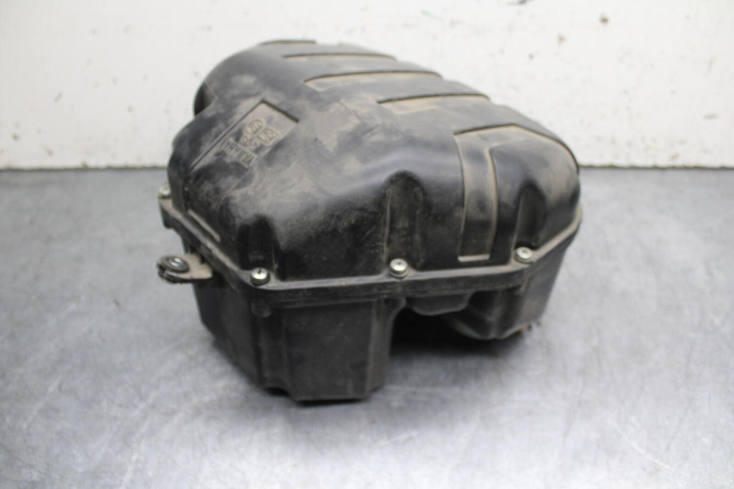 09-15 YAMAHA FZ6R AIRBOX AIR INTAKE FILTER BOX BB719