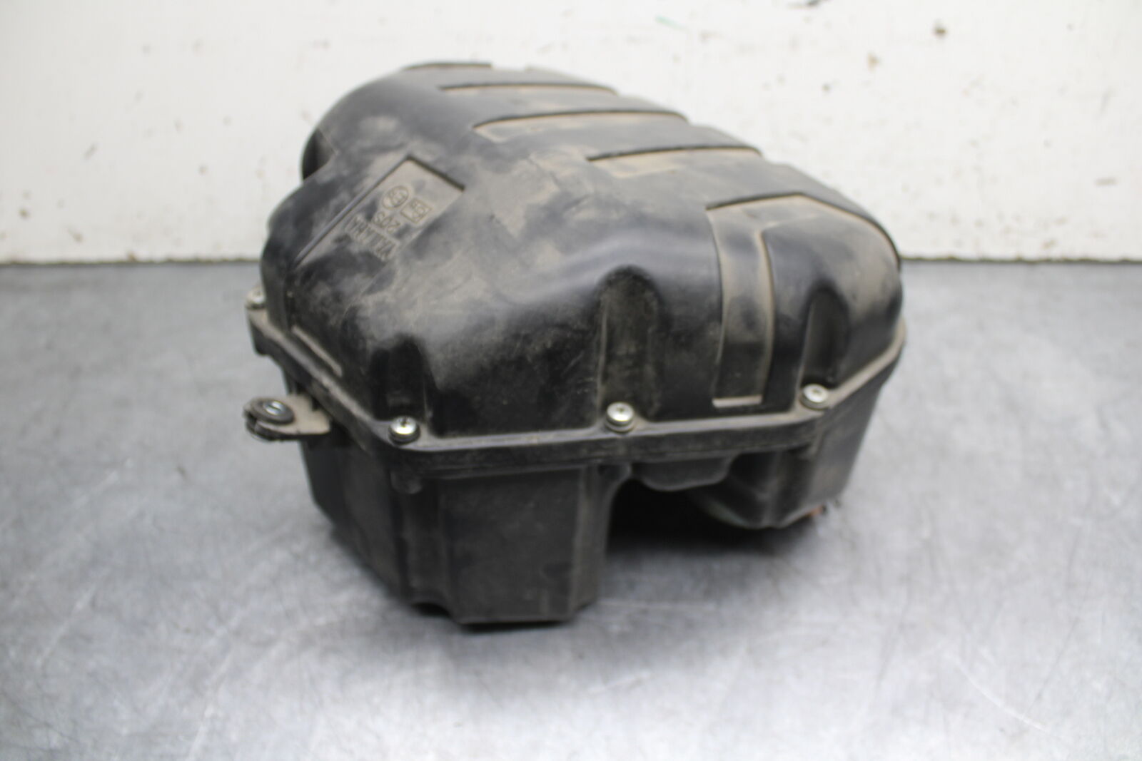 09-15 YAMAHA FZ6R AIRBOX AIR INTAKE FILTER BOX BB719