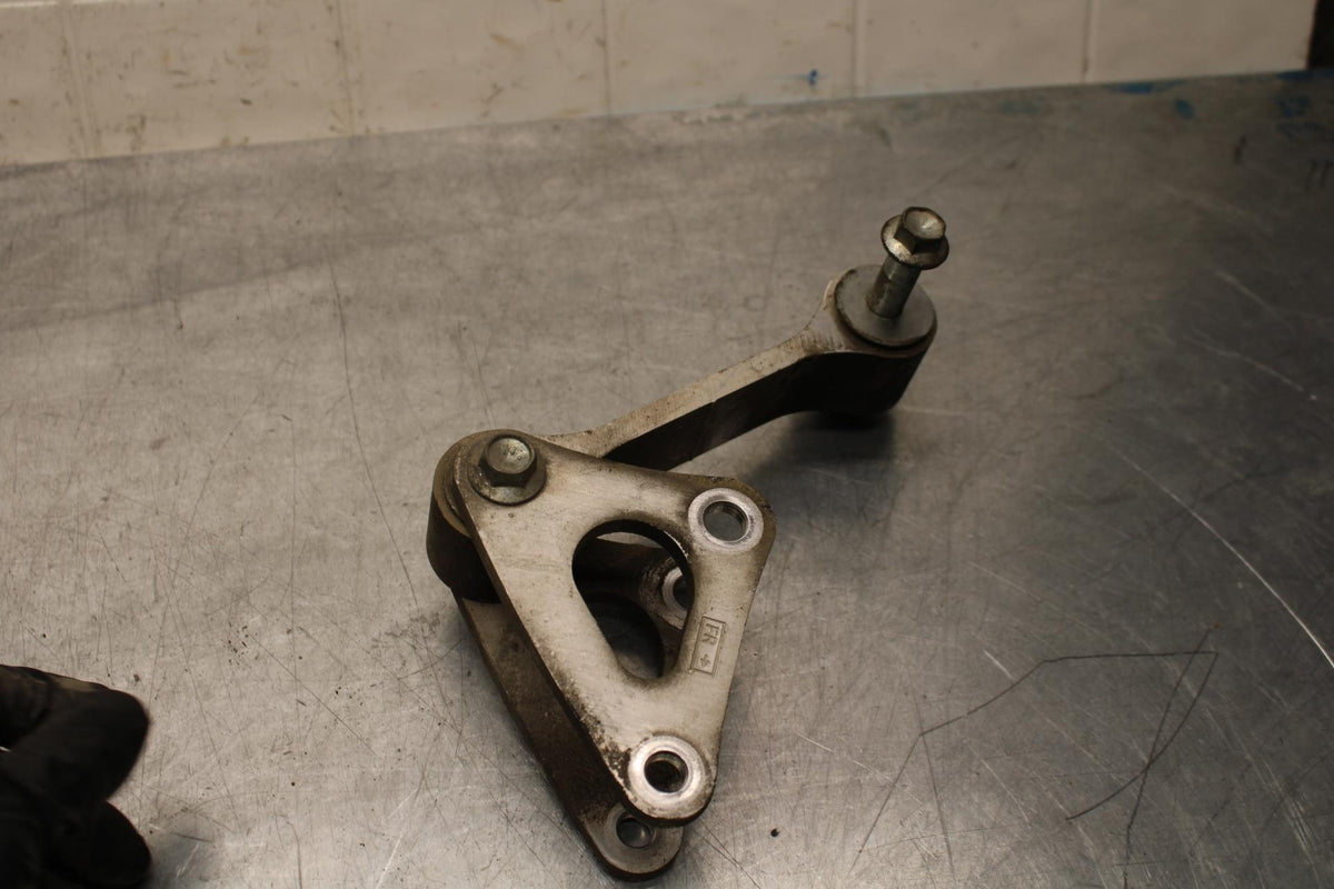 2015 Suzuki GSXR750 REAR DOGBONE SHOCK LINKAGE 62602-14860 62611-14J00 BB595