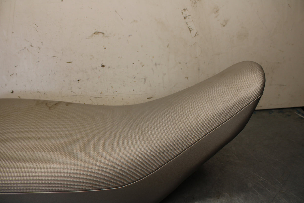 09-24 YAMAHA RAPTOR 700R FRONT REAR SEAT SADDLE BB654