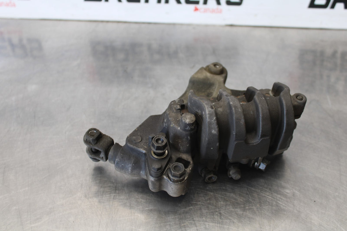 06-07 HONDA INTERCEPTOR 800 VFR800 RIGHT LEFT FRONT BRAKE CALIPER SET PAIR BB917