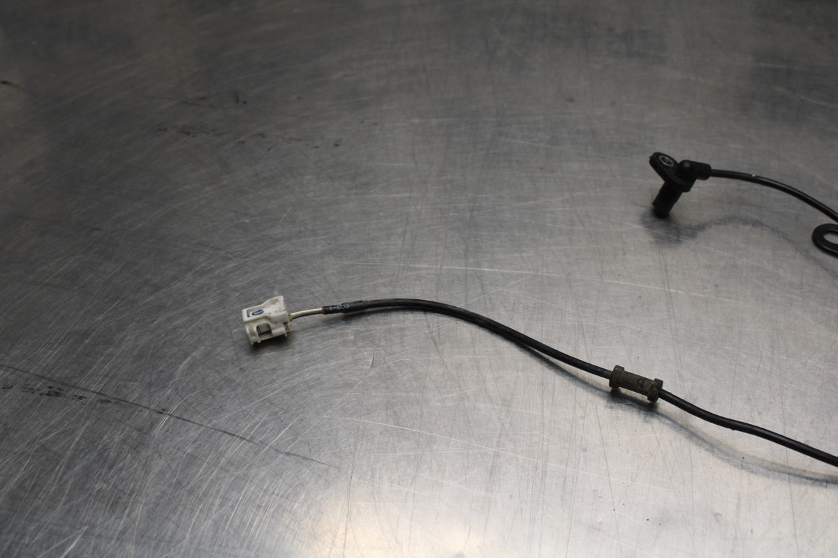 17-18 YAMAHA YZF R3 FRONT ABS BRAKE SENSOR BB813
