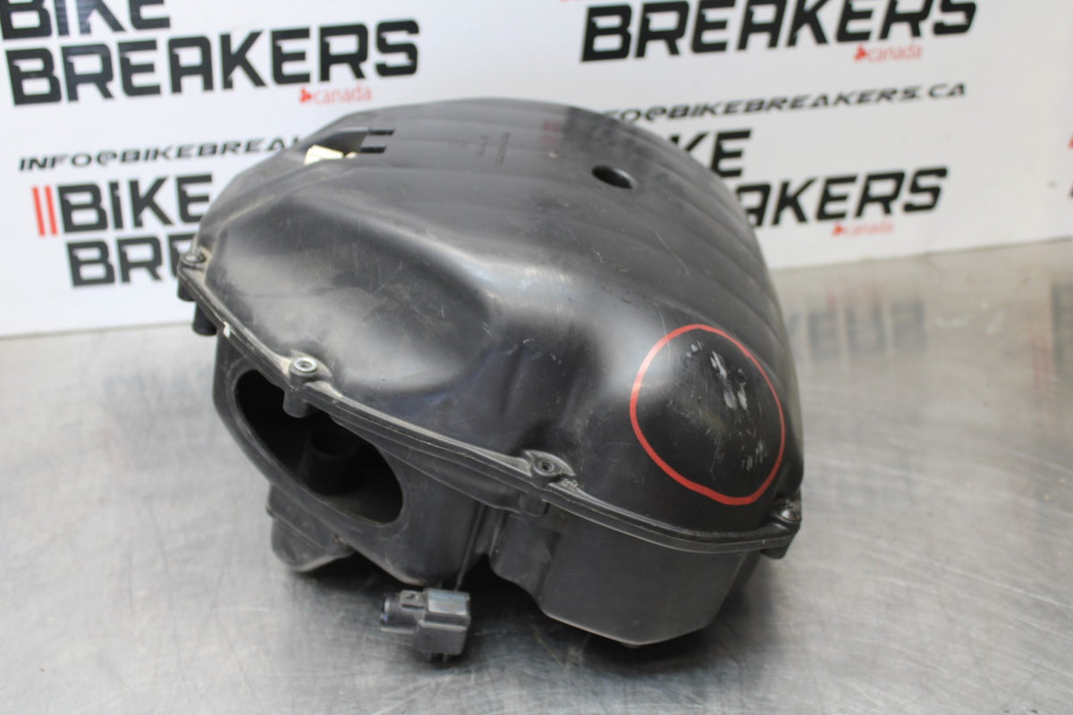 01-06 HONDA CBR600F4I AIRBOX AIR INTAKE FILTER BOX BB185