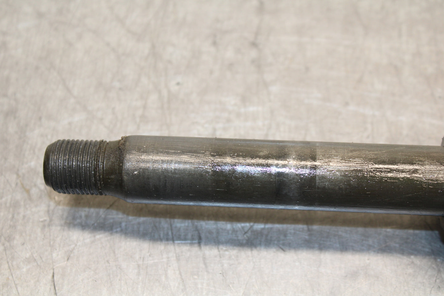 00-01 YAMAHA YZF R1 FRONT WHEEL RIM AXLE PIVOT BOLT BB755