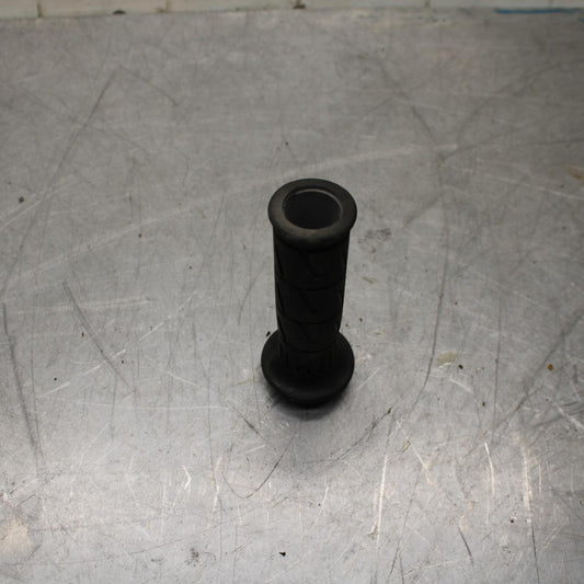 06-07 KAWASAKI NINJA 650R THROTTLE CABLE LINE HOUSING GUIDE BB446