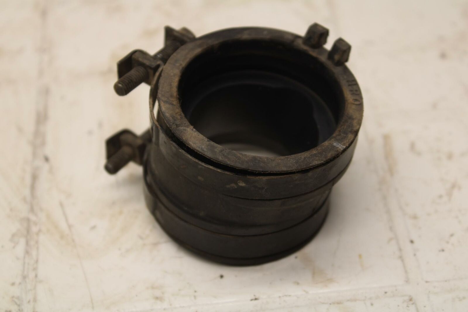 12 HONDA FOREMAN 500 CARB CARBURETOR INTAKE MANIFOLD BB410