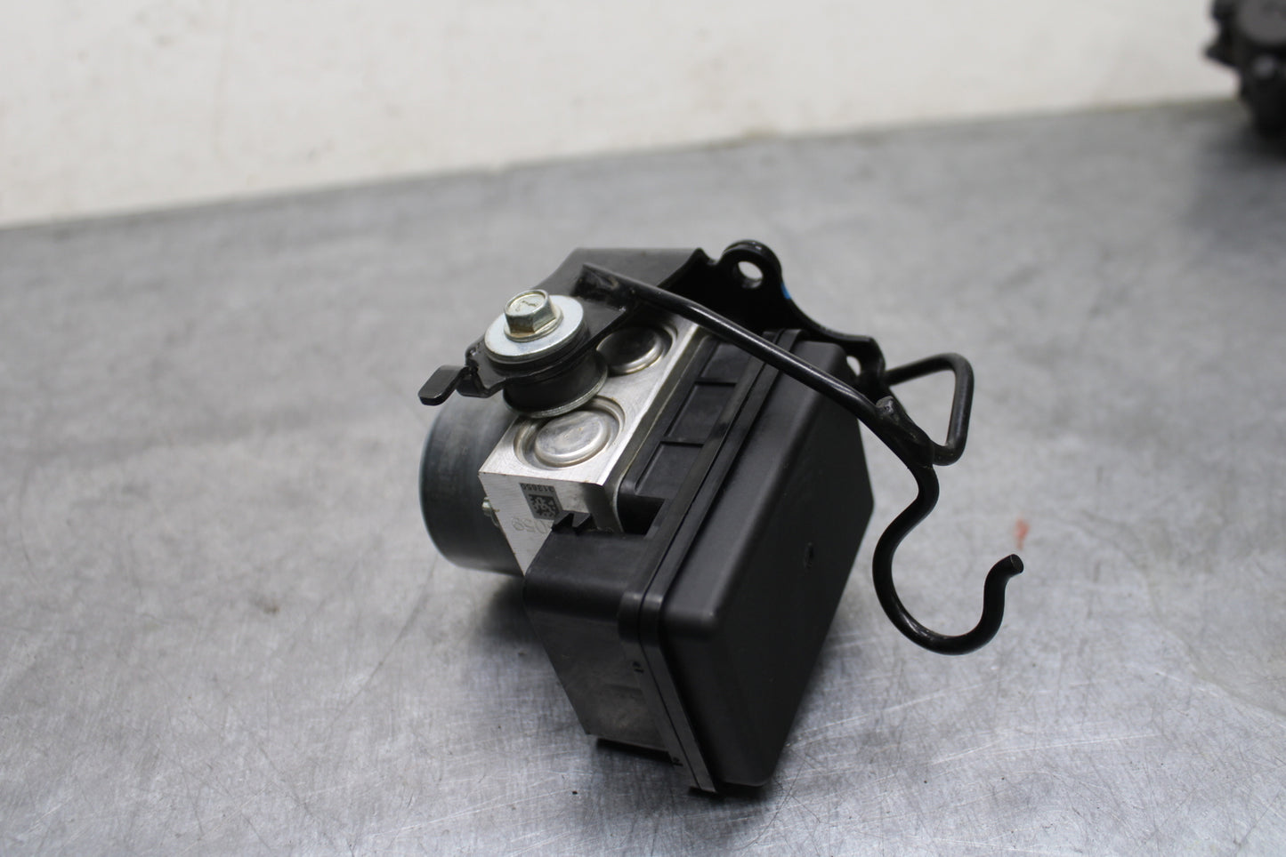 12-17 KAWASAKI NINJA 650 ABS PUMP UNIT MODULE BB129