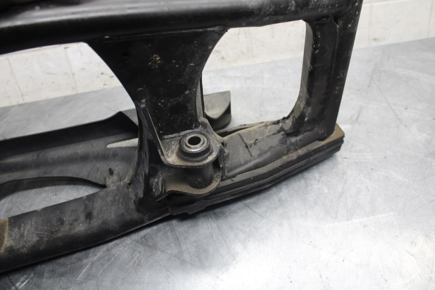 2017 Suzuki SV650X SV650AL7 ABS REAR SWINGARM BACK SUSPENSION SWING ARM BB512