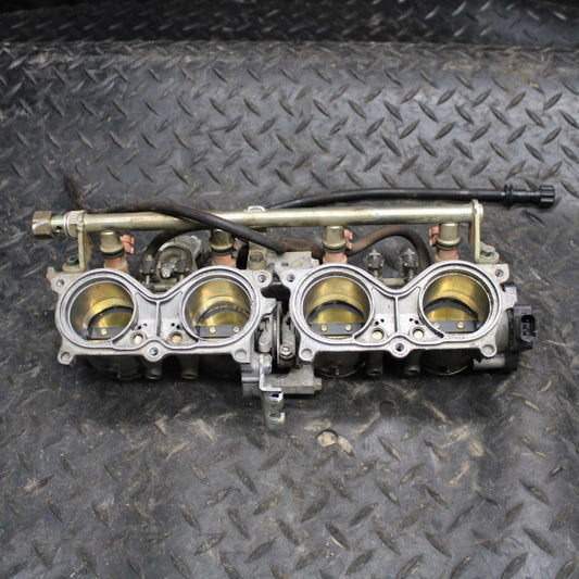 03-04 HONDA CBR600RR MAIN FUEL INJECTORS / THROTTLE BODIES BB218