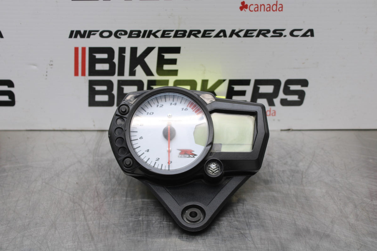 06-07 SUZUKI GSXR 600 SPEEDO GAUGES DISPLAY CLUSTER SPEEDOMETER TACHOMETER BB178