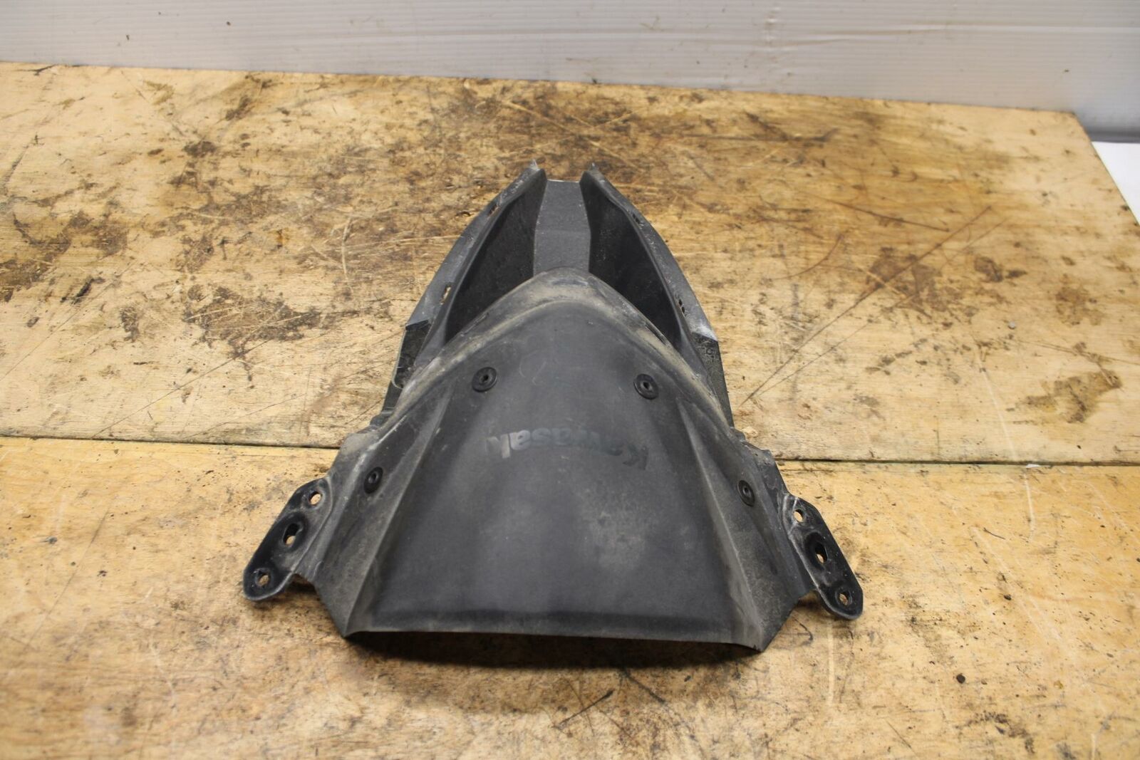 13-18 KAWASAKI NINJA ZX6R FRONT CENTER COWL FAIRING BB342