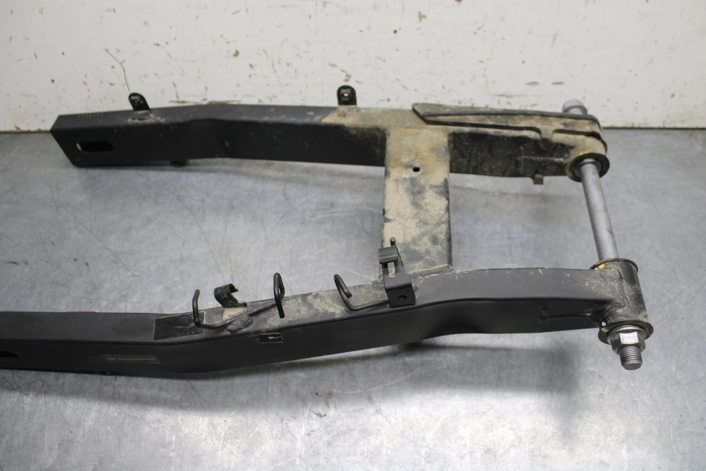 24 KAWASAKI NINJA 500 ABS REAR SWINGARM BACK SUSPENSION SWING ARM BB730