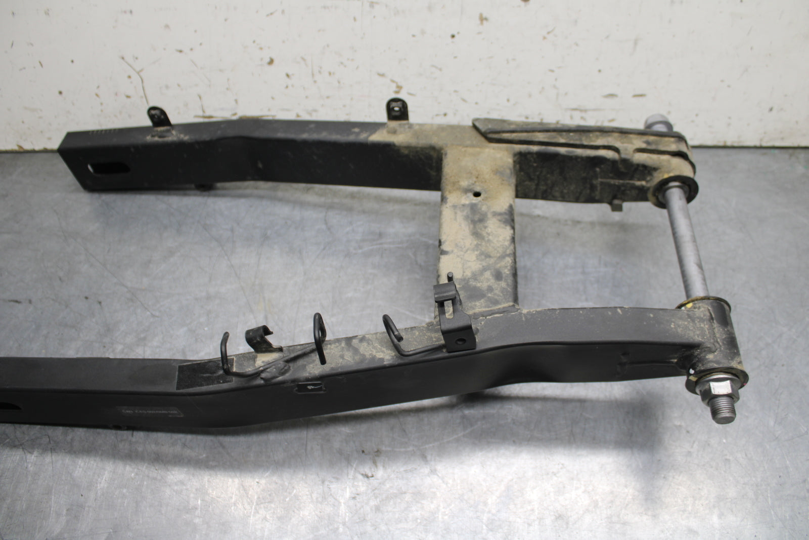 24 KAWASAKI NINJA 500 ABS REAR SWINGARM BACK SUSPENSION SWING ARM BB730