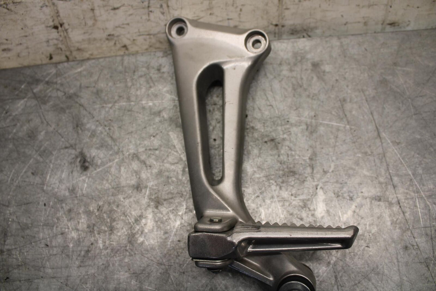 1999 Honda Super Hawk 1000 VTR1000F LEFT REAR BACK PASSENGER PEG BB51