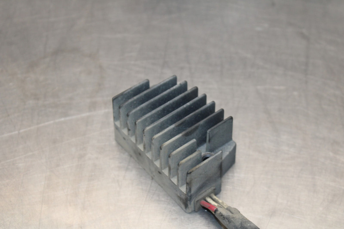 93-07 YAMAHA VMAX 1200 RECTIFIER VOLTAGE REGULATOR BB197