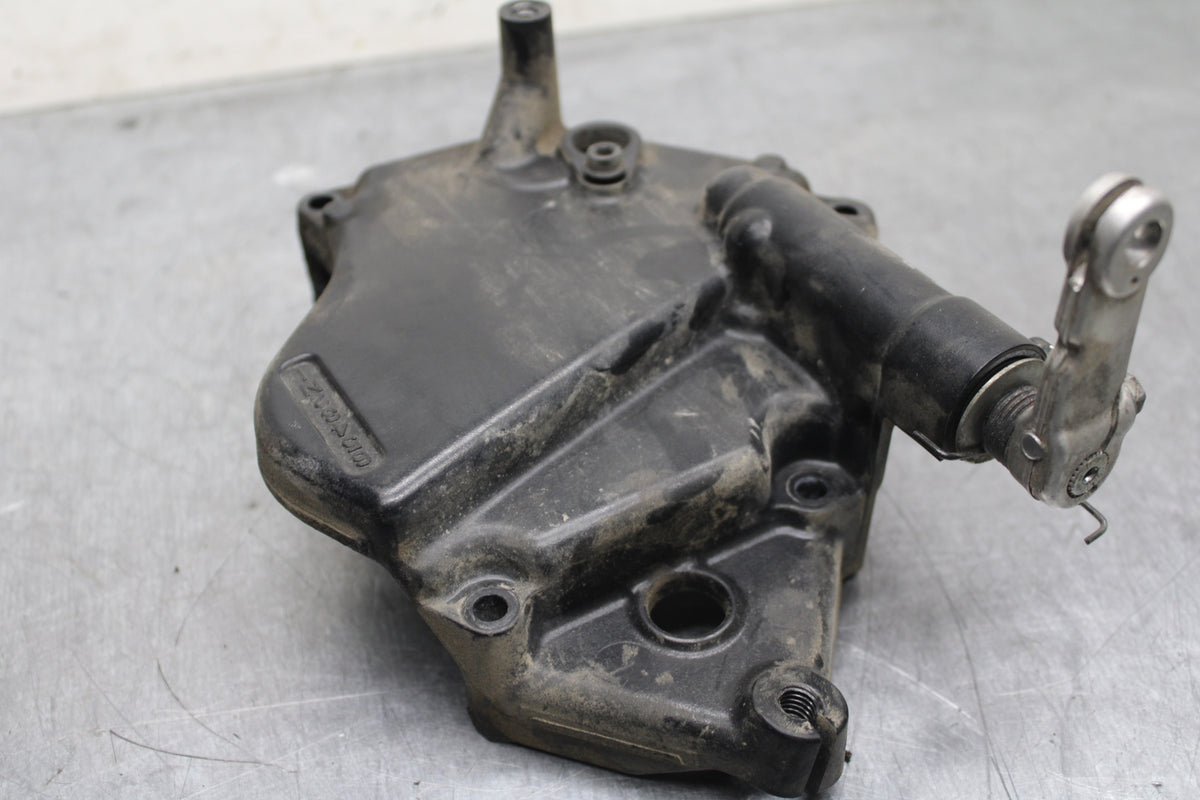 09-11 SUZUKI GSXR1000 ENGINE SPROCKET COVER BB125