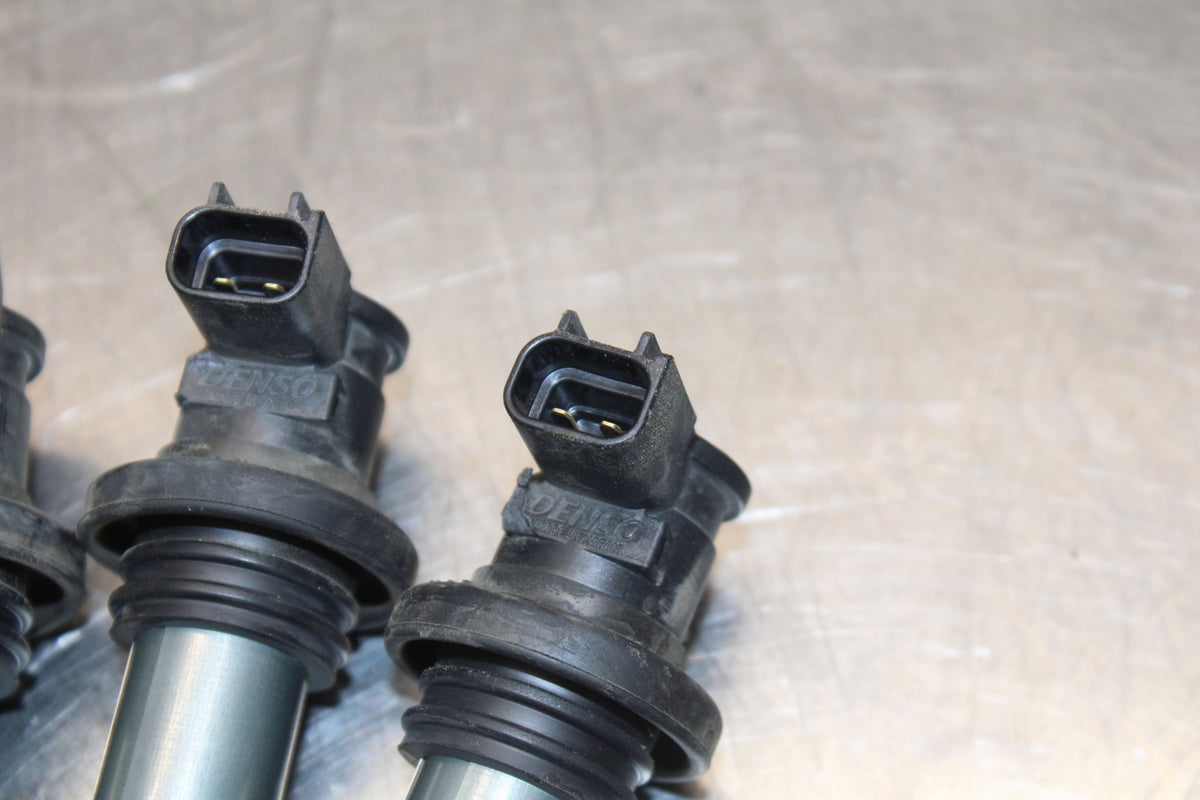 20-25 SUZUKI GSXR750 IGNITION COILS COIL SPARK PLUG CAPS BB810