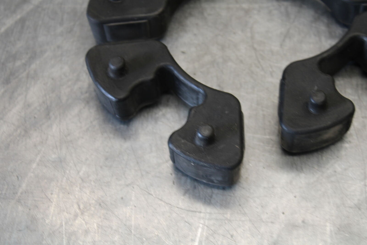 03-04 KAWASAKI NINJA ZX6RR REAR HUB SHOCK DAMPERS CUSH ABSORBERS BB684