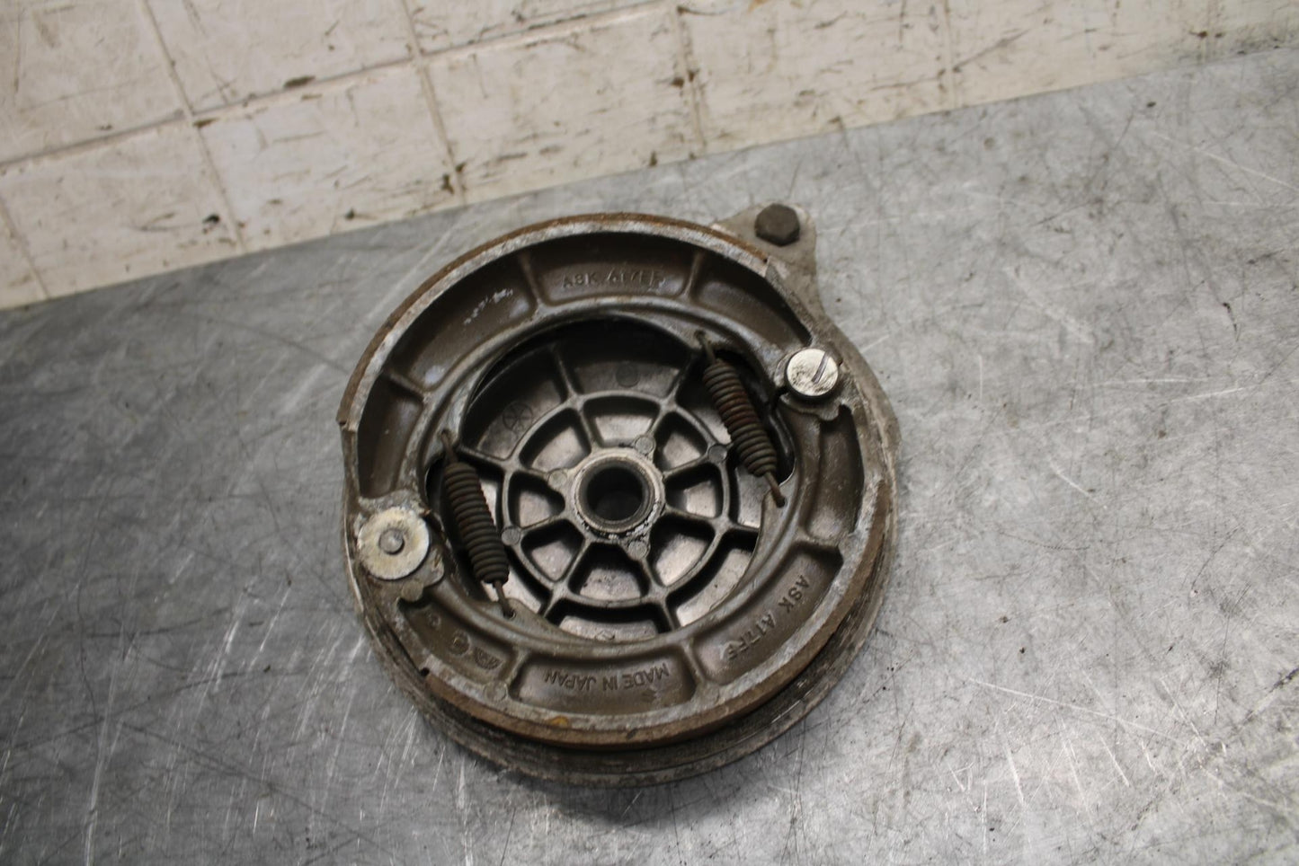 1982 Suzuki GS450L DRUM BRAKE  BB52