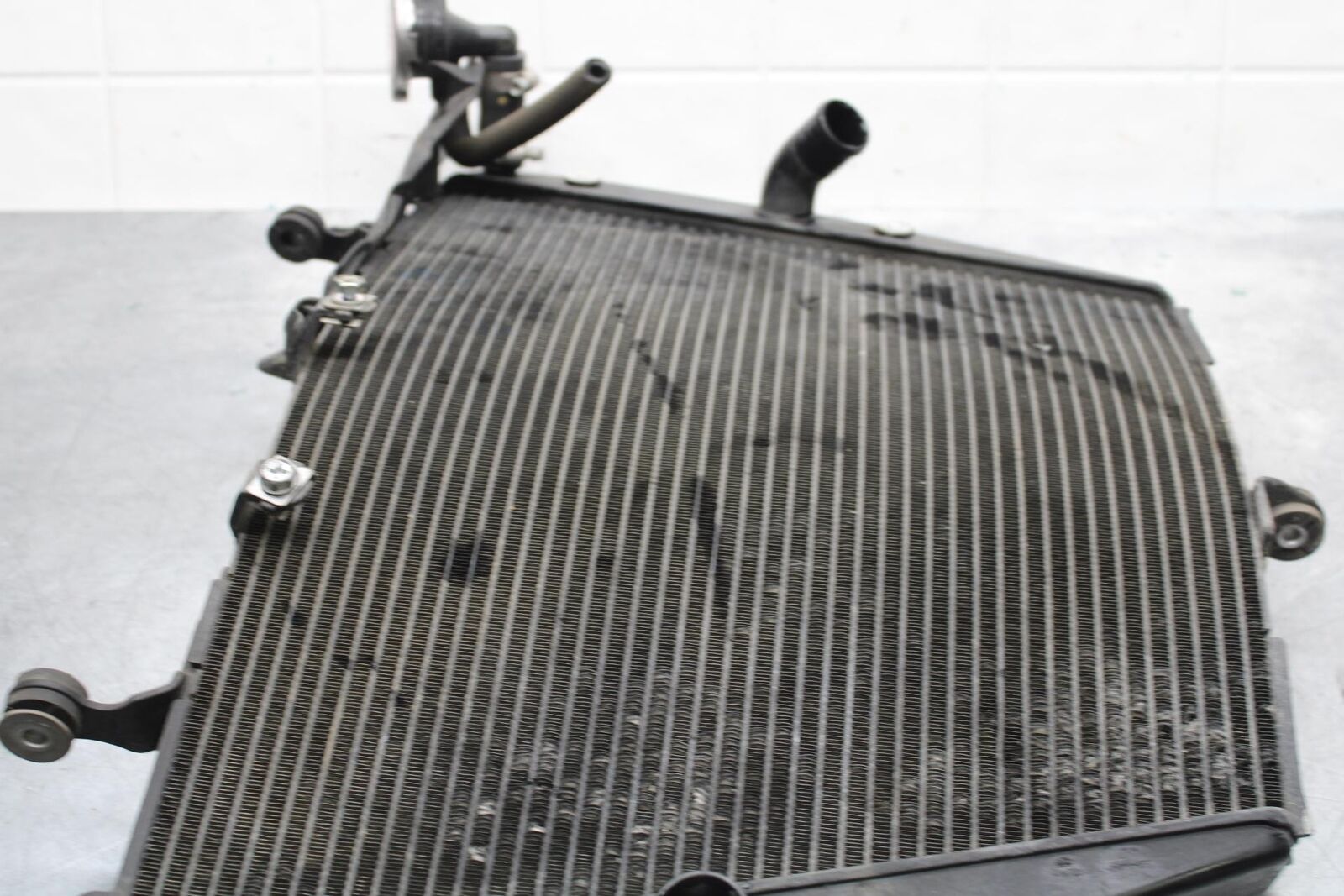2008 Honda CBR1000RR ENGINE RADIATOR MOTOR COOLER COOLING RADIATER BB579