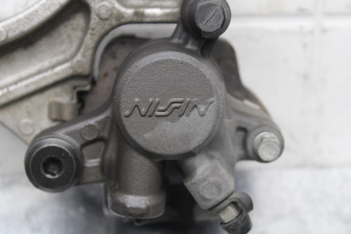 2007 Honda CBR600RR REAR BRAKE CALIPER W MOUNT BRACKET 43150-MFJ-D01 BB596