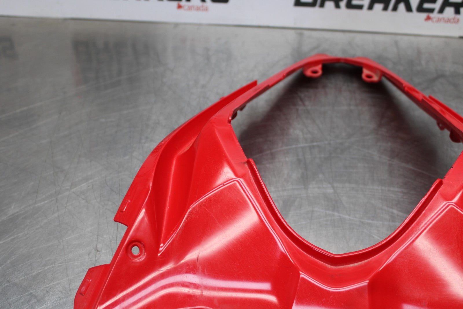 18-23 KAWASAKI NINJA 400 EX400 ABS CENTER REAR BACK TAIL FAIRING COWL BB177