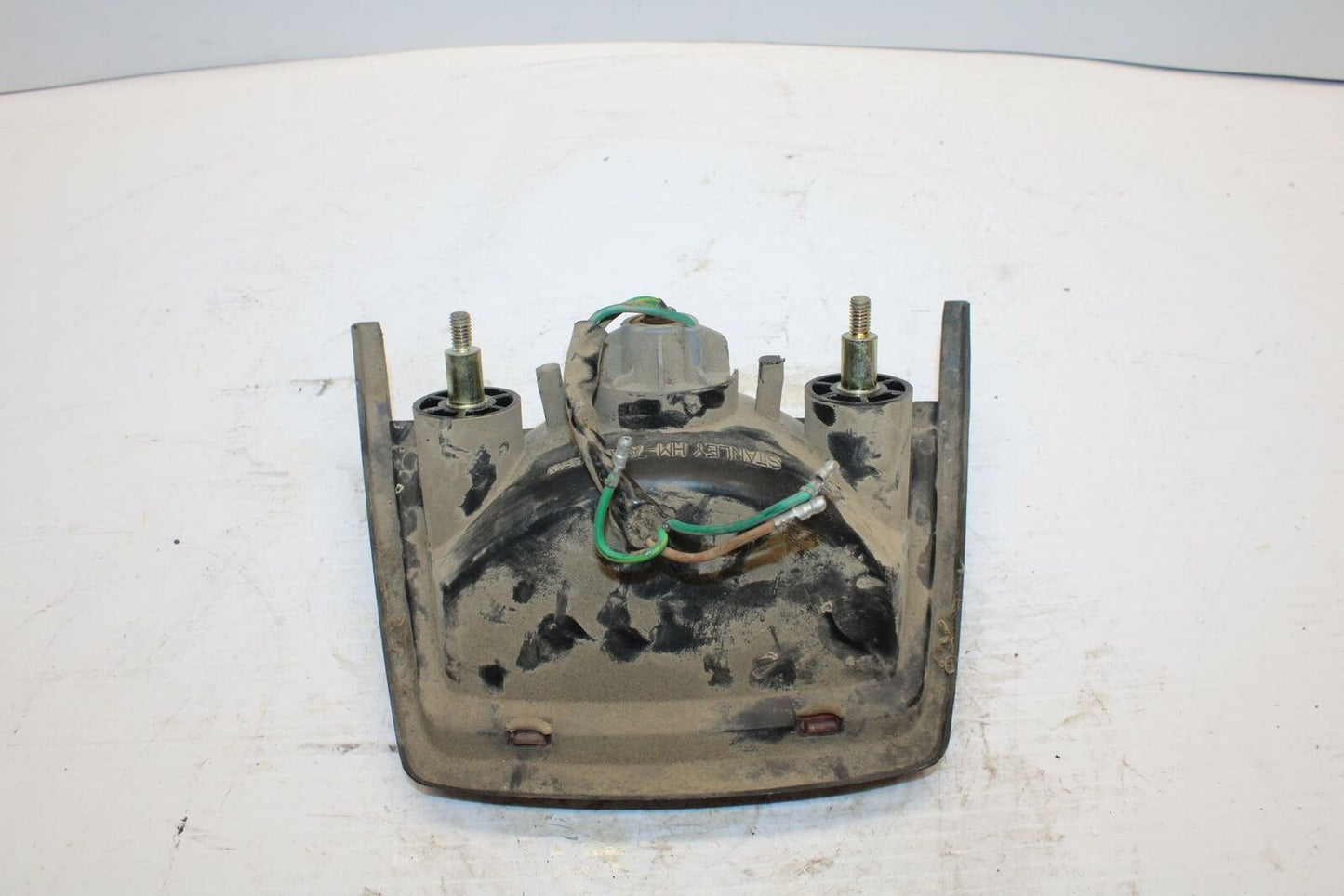84-85 HONDA V30 MAGNA TAILLIGHT REAR TAIL BRAKE LIGHT BB251