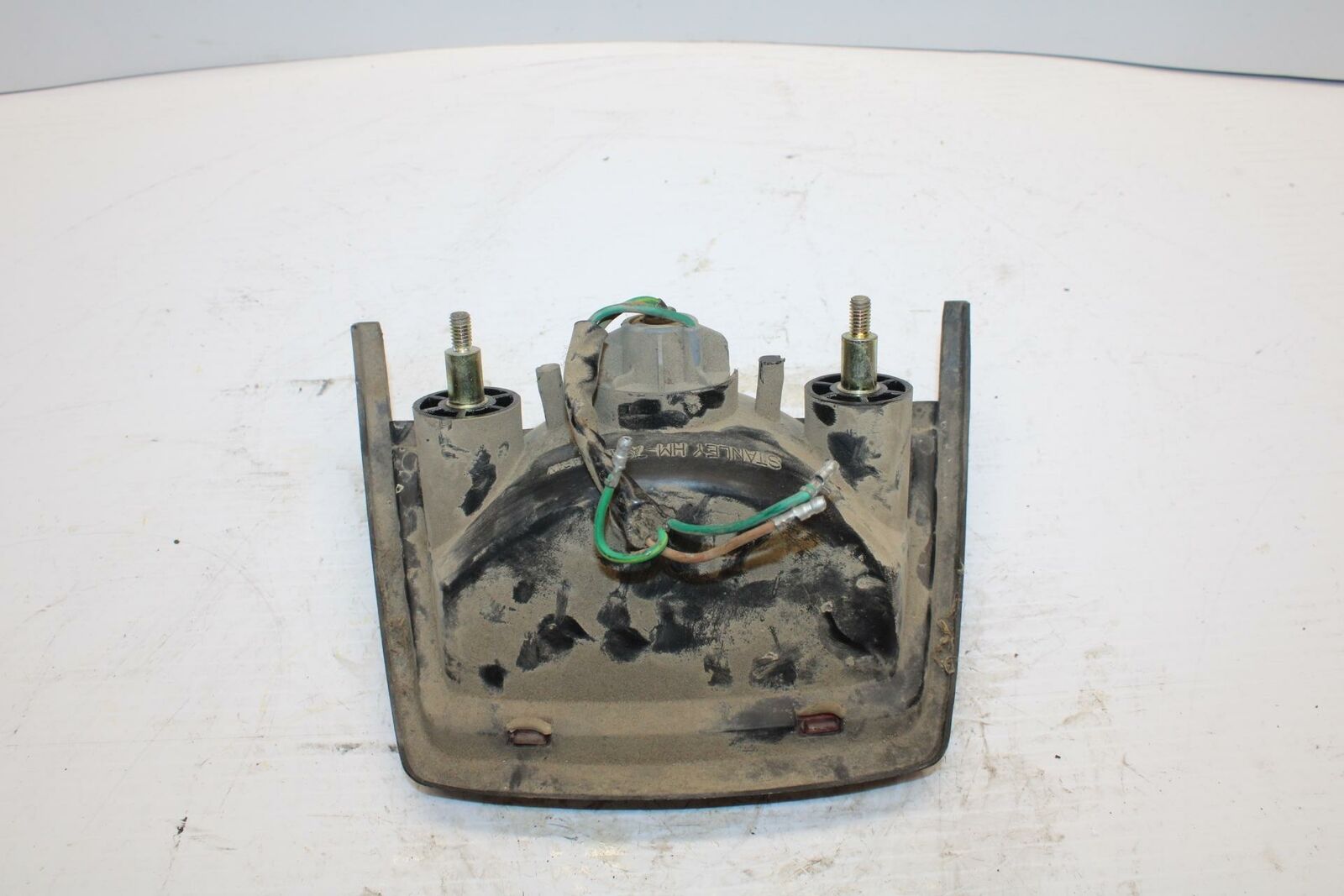 84-85 HONDA V30 MAGNA TAILLIGHT REAR TAIL BRAKE LIGHT BB251