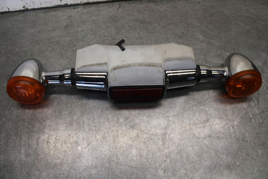 05-09 SUZUKI BOULEVARD C90 REAR BACK TURN SIGNAL BAR MOUNT BRACKET BB692