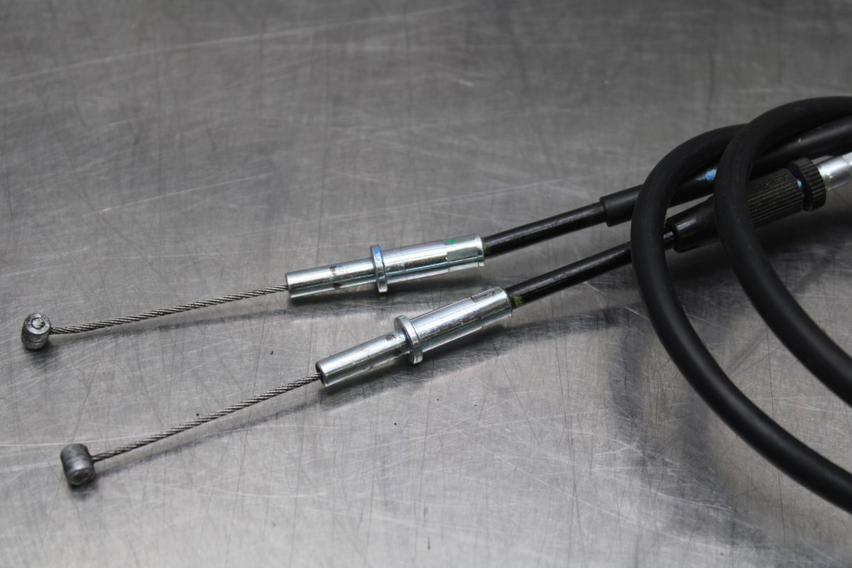 24 KAWASAKI NINJA 500 ABS THROTTLE CABLES LINES BB818