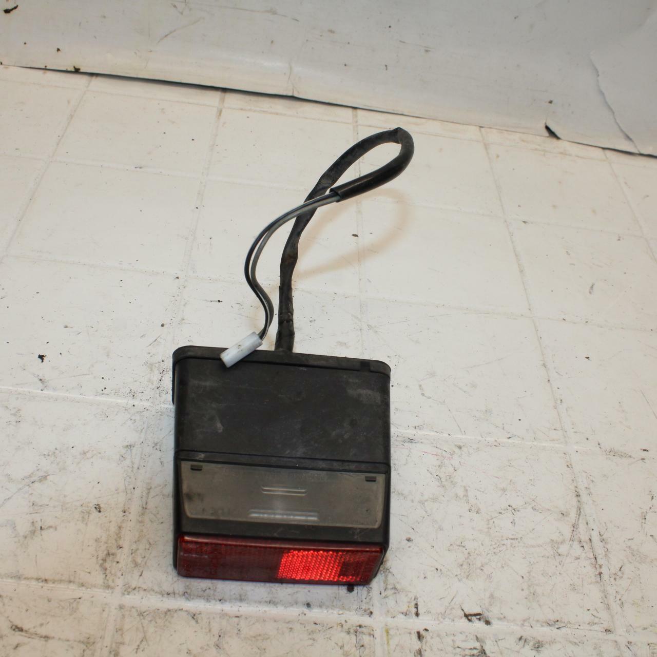 06-07 SUZUKI BANDIT 1200S ABS LICENSE PLATE LIGHT BB21