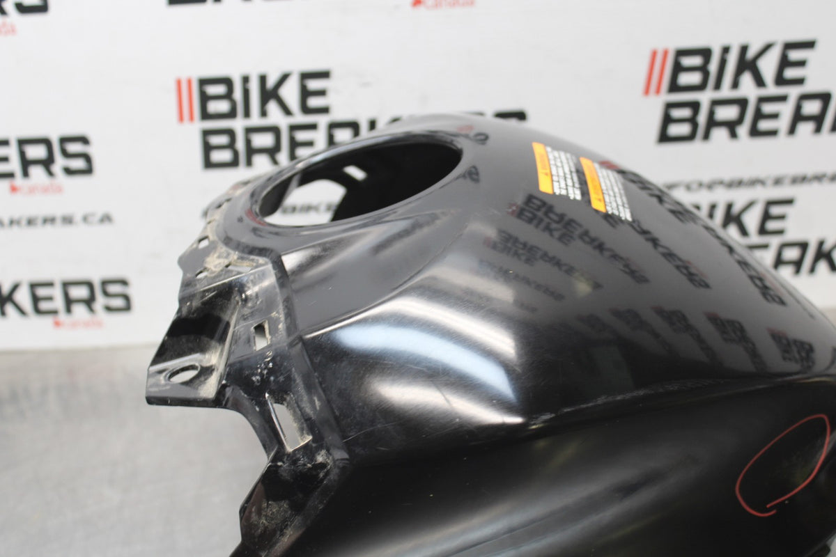 23 YAMAHA YZF R3 GAS TANK FUEL CELL COVER FAIRING COWL BB806