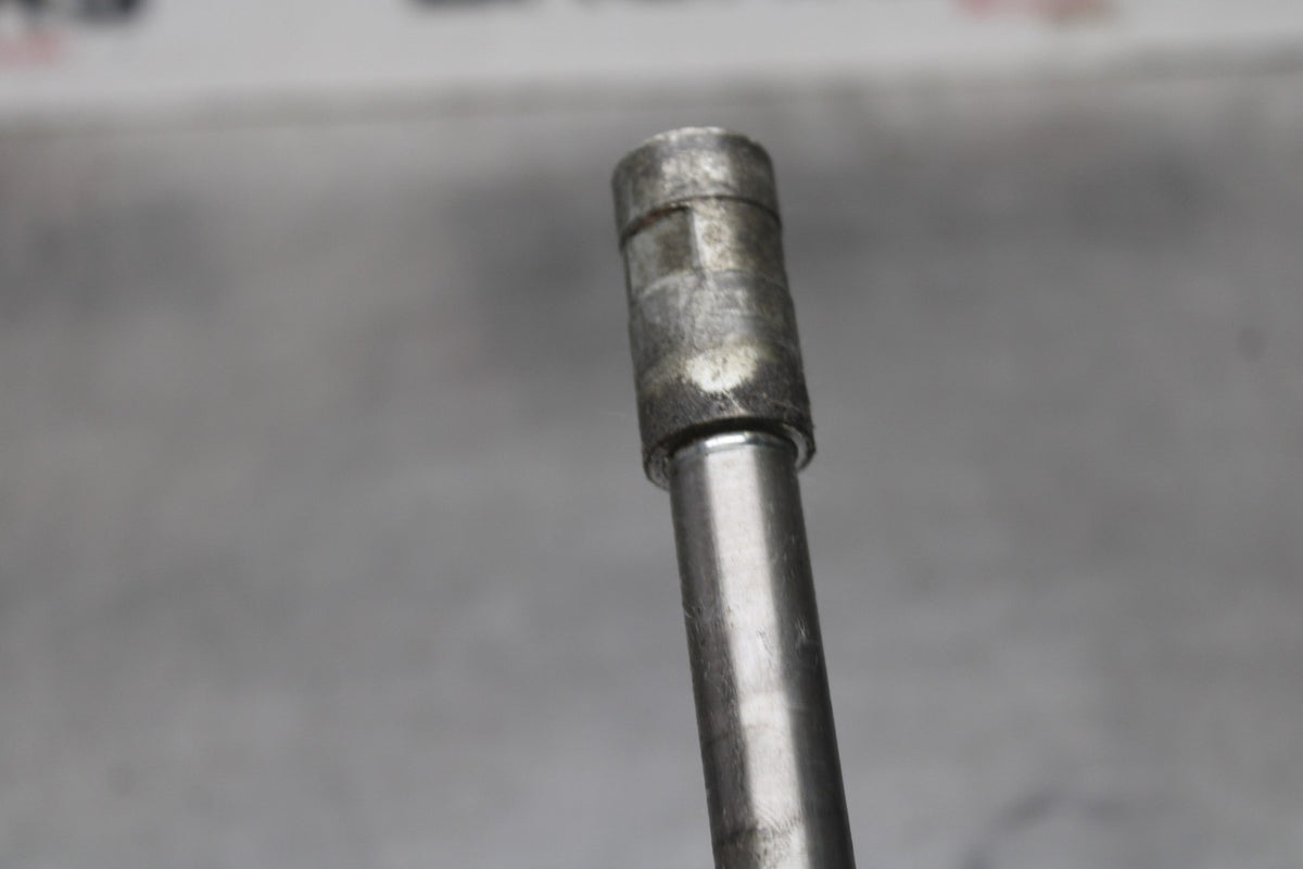 84 HONDA INTERCEPTOR 1000 VF1000F FRONT WHEEL RIM AXLE PIVOT BOLT BB878