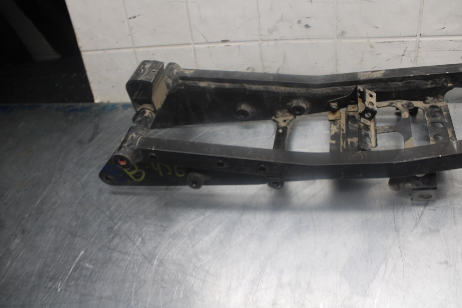 07-08 KAWASAKI NINJA ZX6R REAR SUBFRAME BACK SUB FRAME 32160-0258 BB456