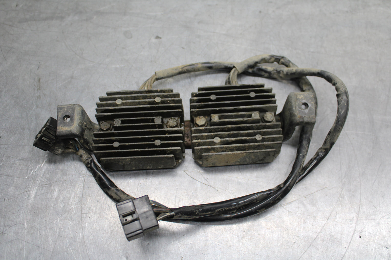 03-08 KAWASAKI VULCAN 1600 RECTIFIER VOLTAGE REGULATOR BB754