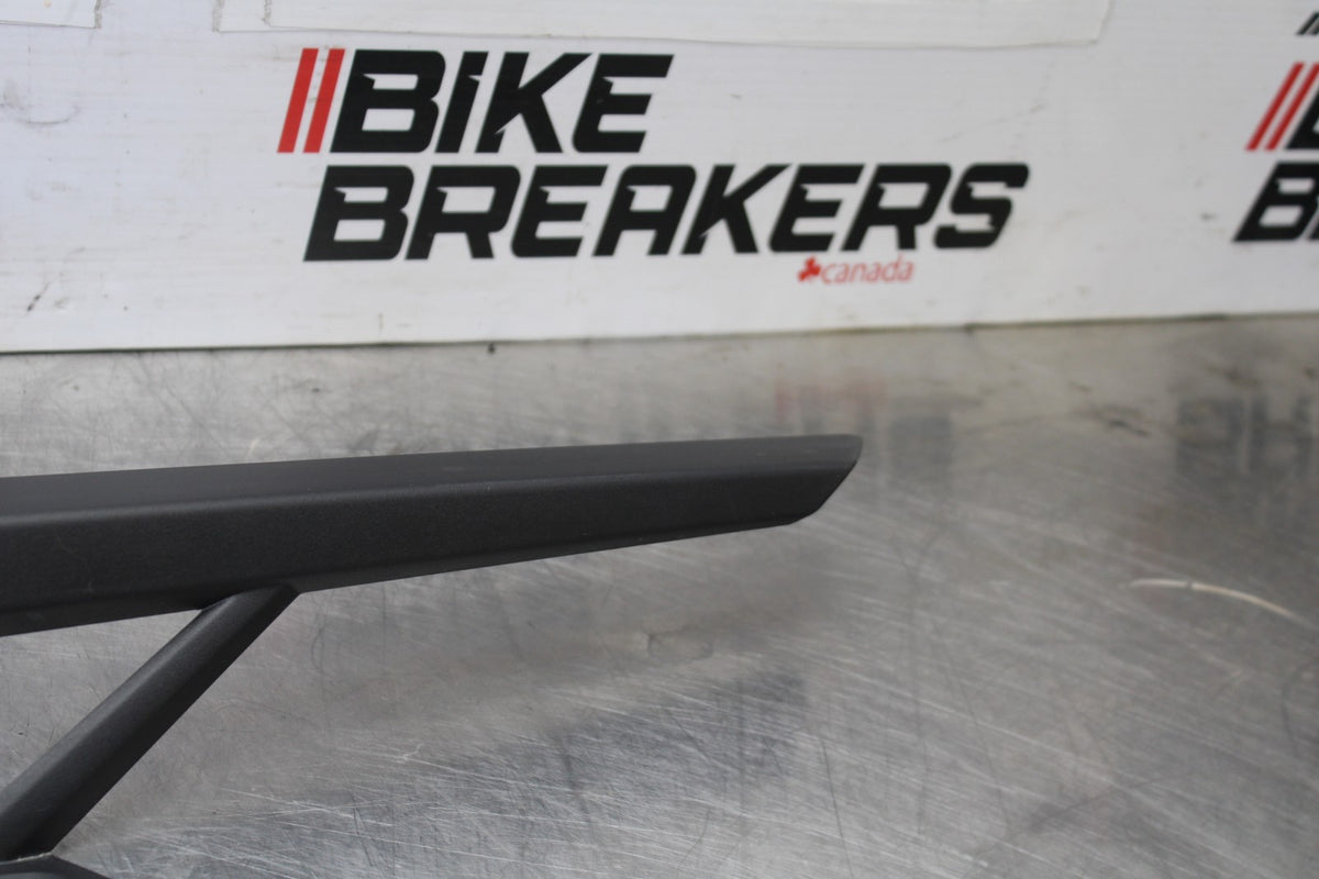 20-23 BMW F900R REAR BACK DRIVE CHAIN GUARD COVER SHIELD BB923