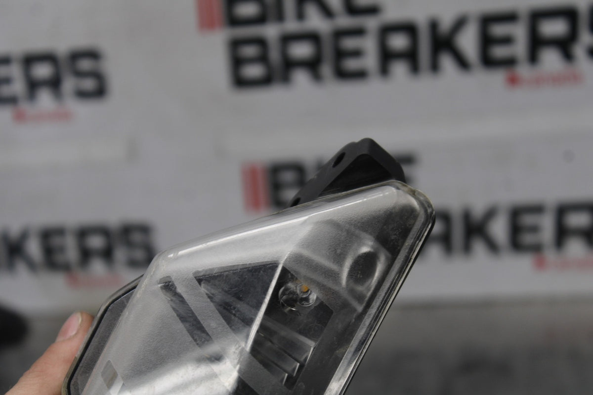 24-25 KAWASAKI NINJA 500 EX500J ABS LEFT FRONT TURN SIGNAL LIGHT INDICATOR BB934