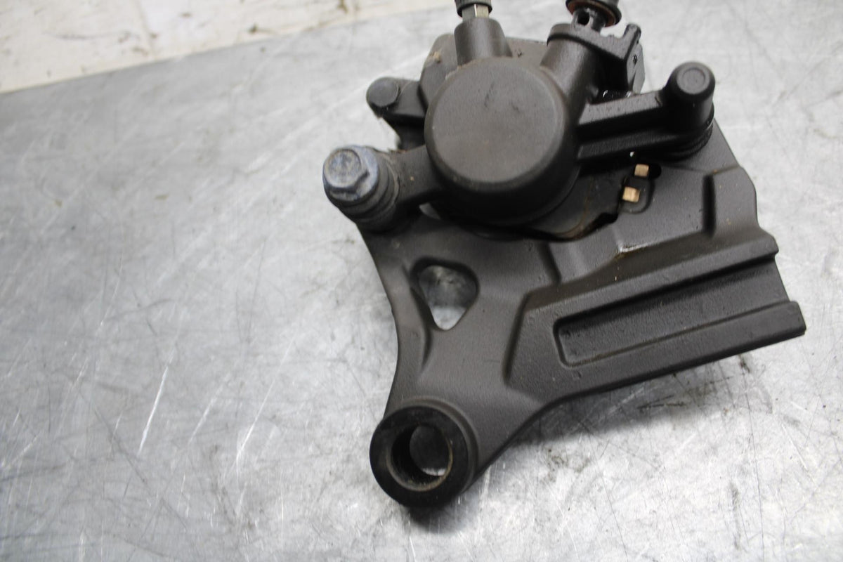 2015 Yamaha YZF R3 REAR BACK BRAKE CALIPER W MOUNT BRACKET 1WD-F580W-01-00 BB526