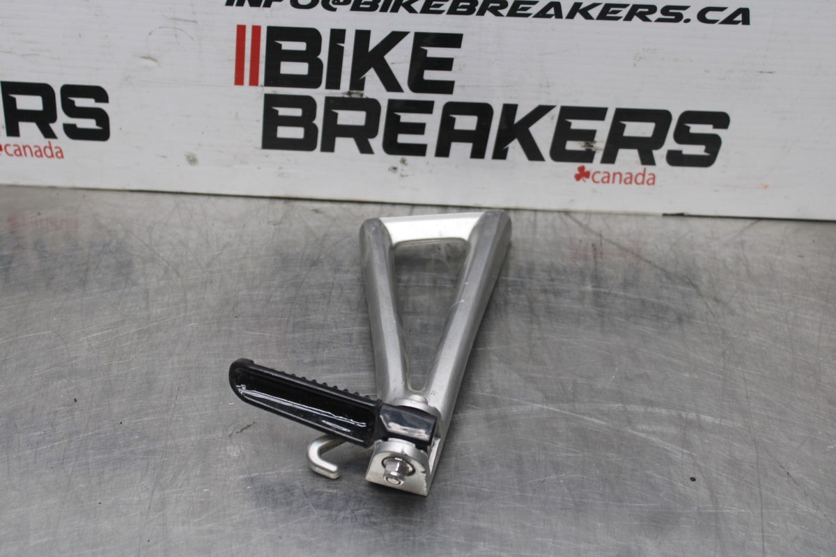 08-16 YAMAHA YZF R6 LEFT REAR BACK PASSENGER PEG BB798