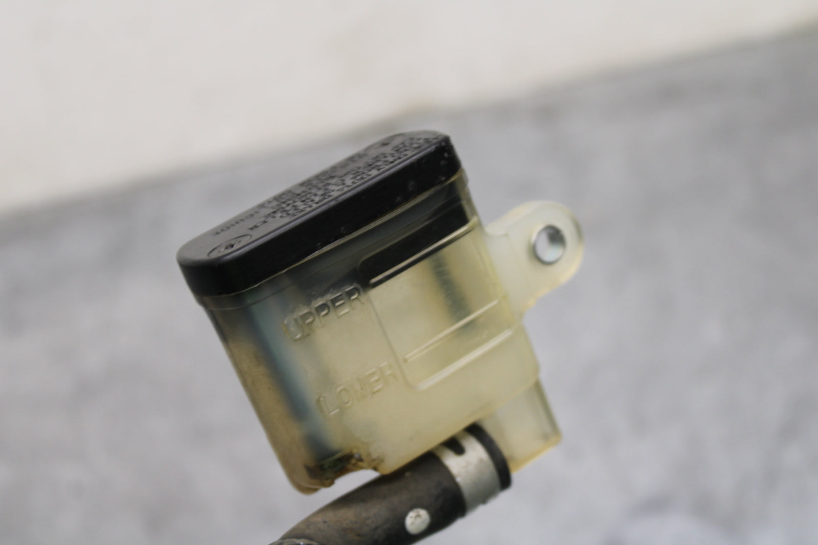 08-10 SUZUKI GSXR 600 REAR BACK BRAKE MASTER CYLINDER W RESERVOIR BB132