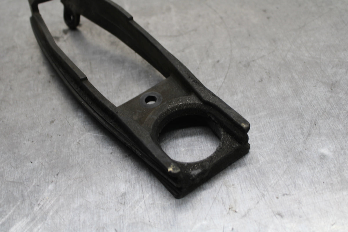 08-10 SUZUKI GSXR 600 SWINGARM CHAIN BUFFER SLIDER GUIDE BB130