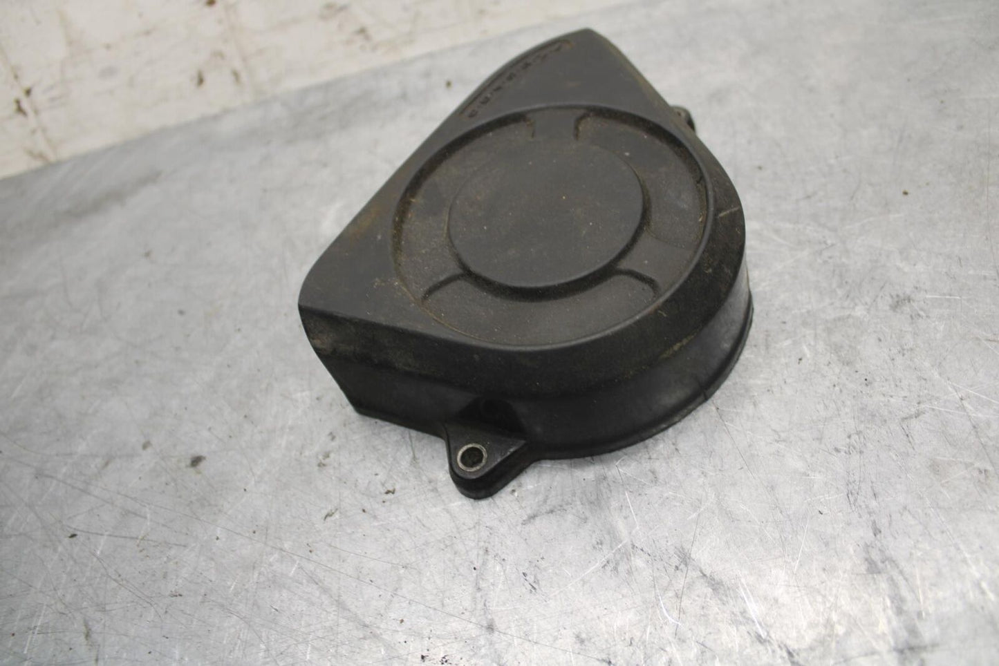 1992 Honda CBR600F2 ENGINE SPROCKET COVER 11350-MV9-670 BB40 #B