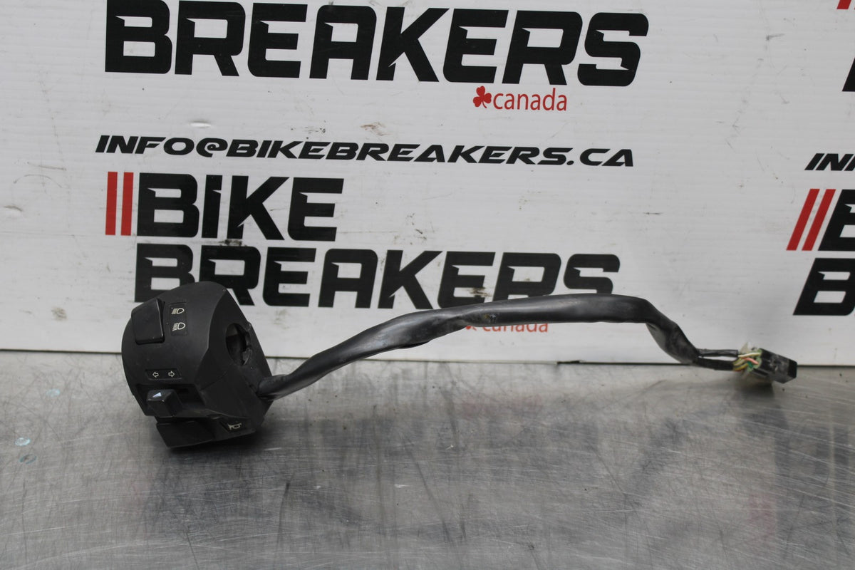 13-16 KTM 390 DUKE LEFT CLIP ON HANDLE HORN SIGNALS SWITCH SWITCHES BB815
